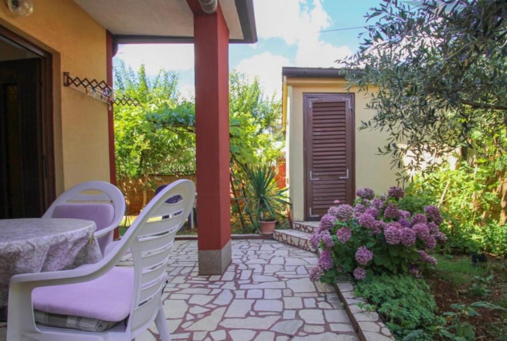 Valentina Apartment Новиград Екстериор снимка