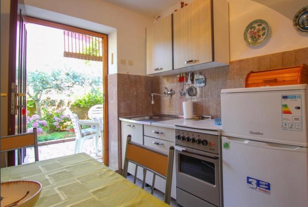 Valentina Apartment Новиград Екстериор снимка