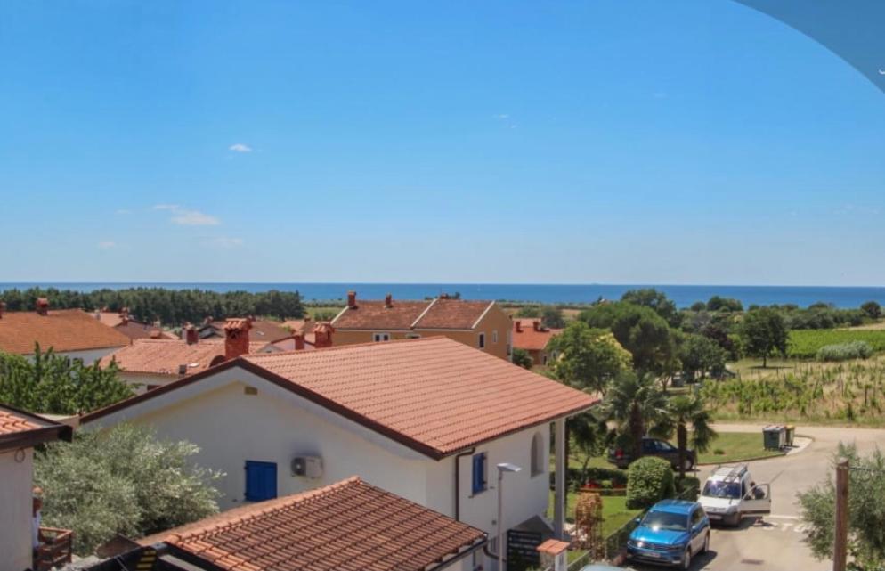 Valentina Apartment Новиград Екстериор снимка